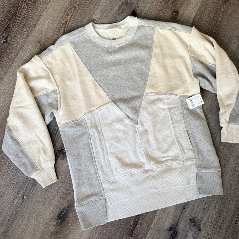 Free People Gray and Cream Sweater with pockets